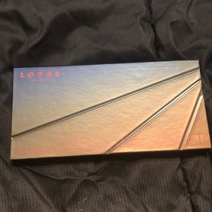 Lorac LA unzipped Mountain Sunset